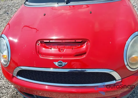 2011 Mini Cooper S из США, поврежденный, VIN WMWSV3C56BTY20584